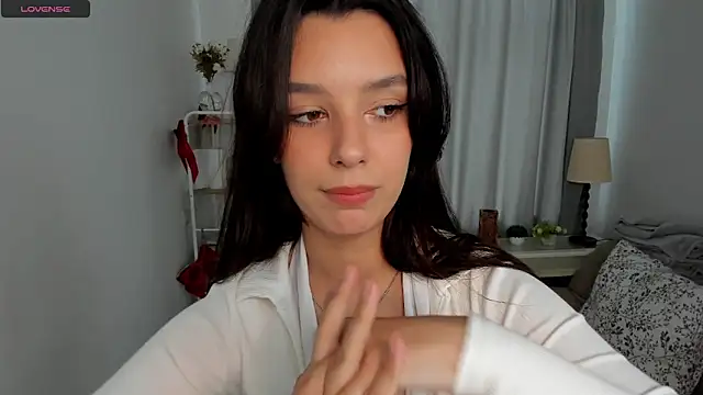 DemetraSadahiro online show from October 30, 2025, 9:11 am