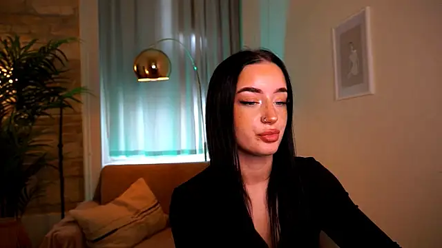  blackpearlll online show from May 7, 2026, 3:50 pm