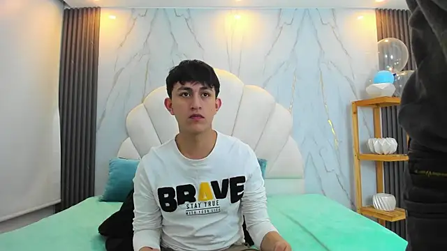 hoot booys  online show from March 2, 2026, 9:10 pm