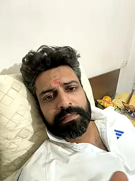 Snapshot of SoulHunt9 chatting on October 23, 2025, 4:39 pm SoulHunt9 online show from October 23, 2025, 4:39 pm