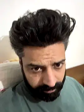 Snapshot of SoulHunt9 chatting on October 28, 2025, 5:48 pm SoulHunt9 online show from October 28, 2025, 5:48 pm