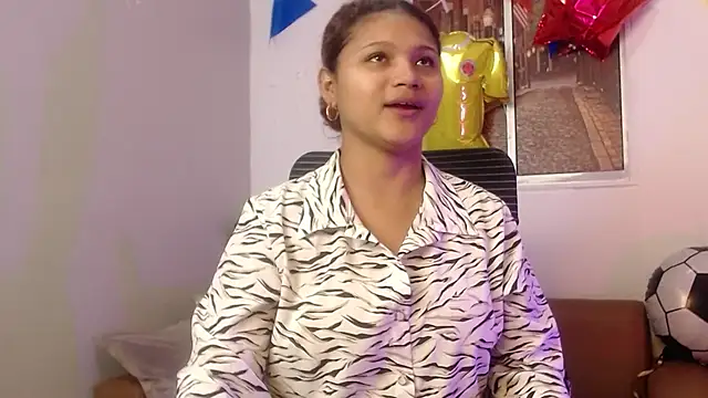 miel alisha online show from June 24, 2026, 2:27 pm