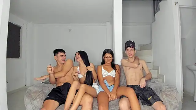 HottWett online show from October 16, 2025, 9:27 pm