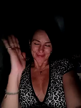 Luna 7777 online show from February 6, 2026, 7:50 pm