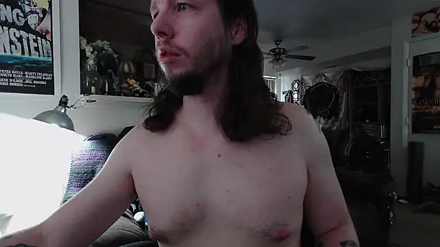 Snapshot of biggerisbetter12 chatting on March 10, 2026, 10:59 pm biggerisbetter12 online show from March 10, 2026, 10:59 pm