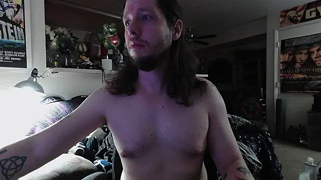 Snapshot of biggerisbetter12 chatting on March 21, 2026, 3:44 am biggerisbetter12 online show from March 21, 2026, 3:44 am