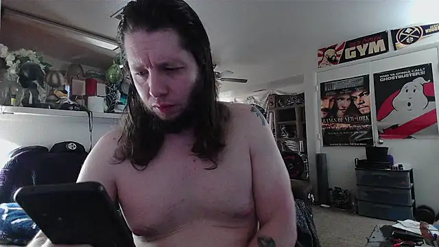 biggerisbetter12 online show from May 16, 2026, 5:12 pm