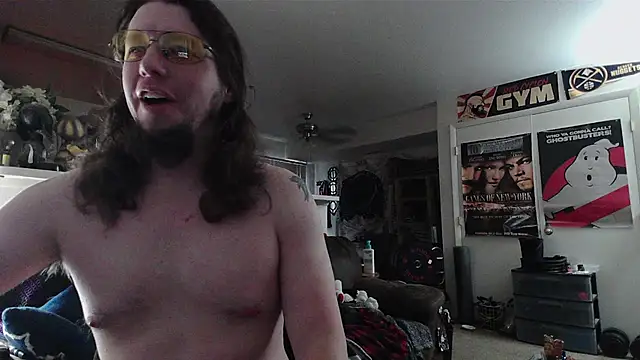 biggerisbetter12 online show from June 22, 2026, 2:13 am