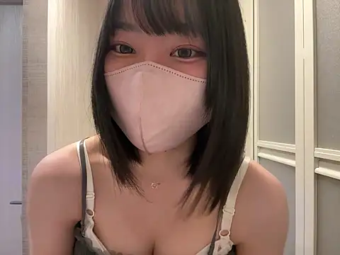 pinkudayo girl online show from June 23, 2026, 2:42 am