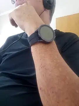 Snapshot of Scorpions2025 chatting on November 4, 2025, 5:56 pm Scorpions2025 online show from November 4, 2025, 5:56 pm