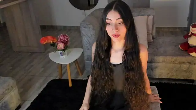 BritanyLnx online show from April 14, 2026, 12:49 am