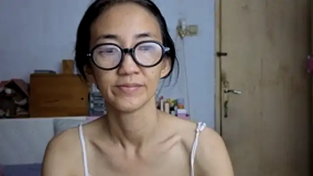 princessD077 online show from May 6, 2026, 4:34 pm