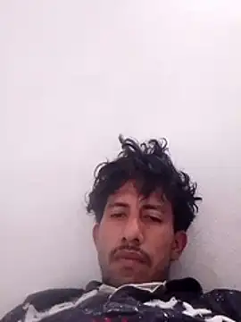 Orlao25cm online show from February 14, 2026, 9:44 pm