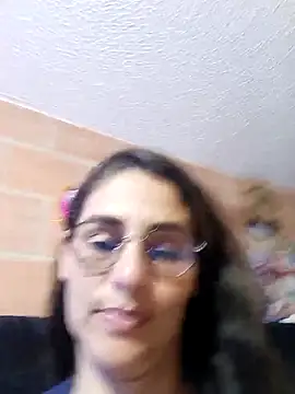 AmeliHoney online show from March 9, 2026, 6:45 pm