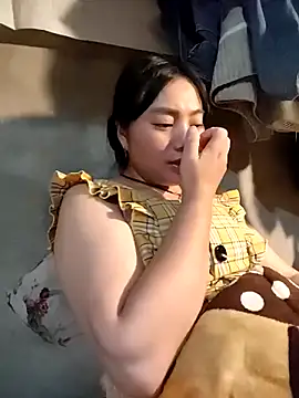 Sinhlinh2020 online show from November 5, 2025, 1:44 pm