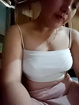 Sinhlinh2020 online show from May 7, 2026, 4:07 am