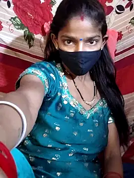 Itz Aisha   online show from May 23, 2026, 6:18 am