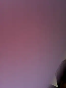 Snapshot of AnonBitch93 chatting on October 22, 2025, 4:57 am AnonBitch93 online show from October 22, 2025, 4:57 am