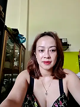 Baby-bigboobs20 online show from December 1, 2025, 3:00 am