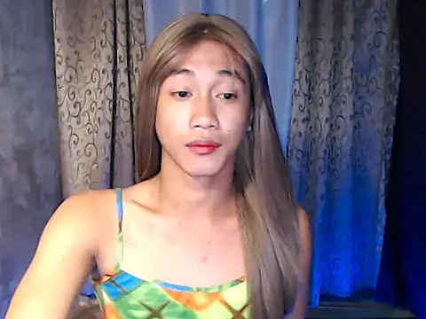 Snapshot of taylaxuxu chatting on February 26, 2026, 4:22 am taylaxuxu online show from February 26, 2026, 4:22 am