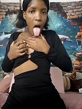 AfricanBarbiee69 online show from June 19, 2026, 1:37 pm