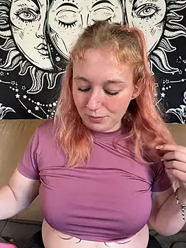 Onlymiasophie online show from February 25, 2026, 1:21 pm