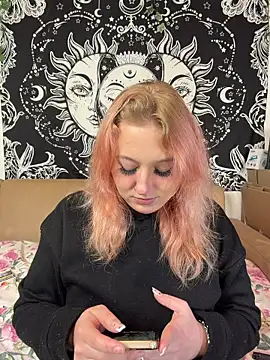 Onlymiasophie online show from March 13, 2026, 7:15 am