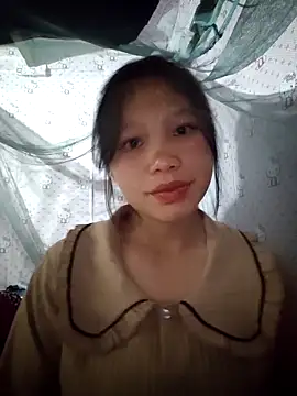 linh-miu99 online show from March 19, 2026, 7:12 am