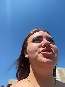KiraSunshine online show from June 24, 2026, 5:06 am