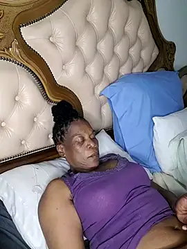 Hotcougar online show from December 13, 2025, 9:09 pm