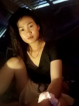 Snapshot of huhu-lele chatting on October 25, 2025, 5:04 am huhu-lele online show from October 25, 2025, 5:04 am