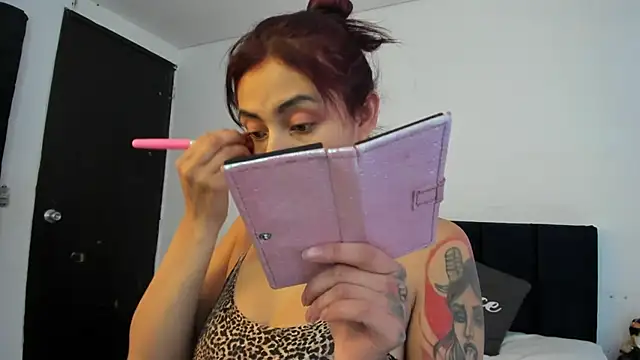 melanie roux   online show from July 14, 2026, 12:22 pm