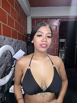 tifanymonroe online show from May 6, 2026, 10:26 pm
