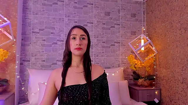 Catalina-Thompson online show from December 14, 2025, 12:21 pm