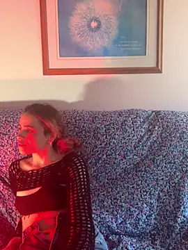 Snapshot of Soft_Dream_ chatting on October 30, 2025, 8:31 pm Soft Dream  online show from October 30, 2025, 8:31 pm