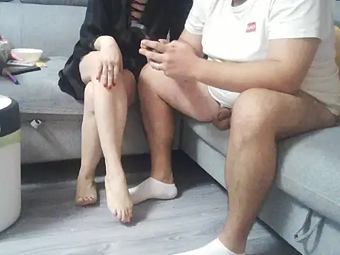 Snapshot of sweetycouplexxxx chatting on October 25, 2025, 7:19 pm sweetycouplexxxx online show from October 25, 2025, 7:19 pm