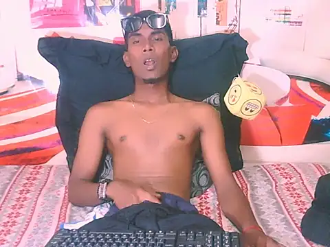 IndianThuggin online show from November 15, 2025, 6:11 am