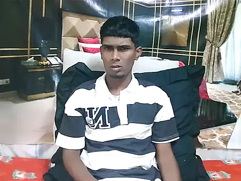 Snapshot of IndianThuggin chatting on July 1, 2026, 9:14 pm IndianThuggin online show from July 1, 2026, 9:14 pm