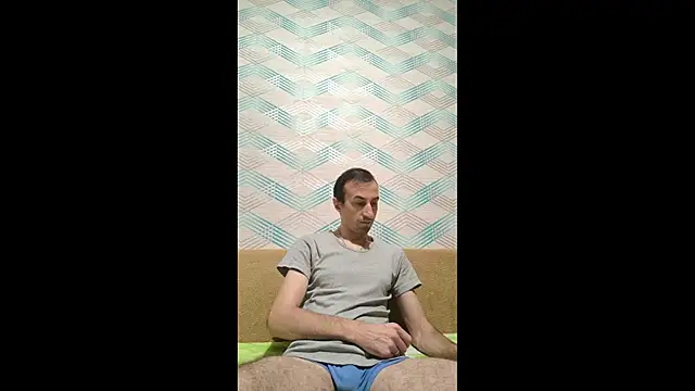 Andruu  online show from October 27, 2025, 7:40 pm