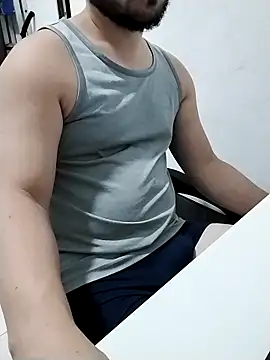 Branquinhowm online show from March 17, 2026, 1:21 am