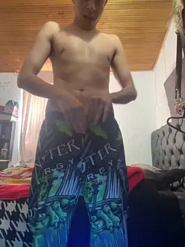 motomotoboy online show from March 30, 2026, 4:08 pm