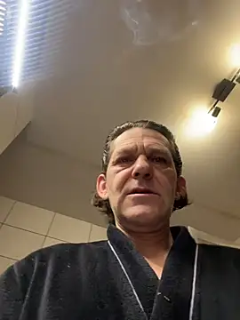 kon77777 online show from November 12, 2025, 3:18 am