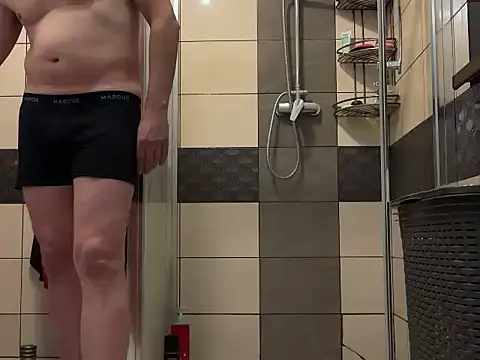 kon77777 online show from April 25, 2026, 6:16 pm