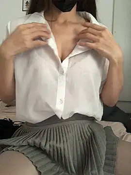 Snapshot of Kylie_beem chatting on August 4, 2026, 6:16 am Kylie beem online show from August 4, 2026, 6:16 am