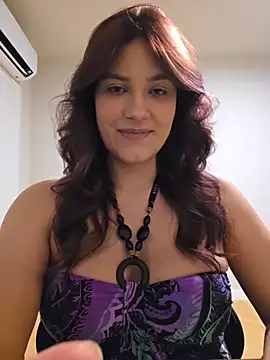 Snapshot of MiaRides19 chatting on March 28, 2026, 6:18 pm MiaRides19 online show from March 28, 2026, 6:18 pm