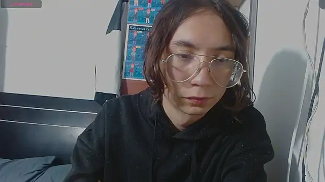 najimi uwu online show from February 5, 2026, 12:43 pm