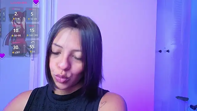 Snapshot of Aria_Russo chatting on April 11, 2026, 2:21 pm Aria Russo online show from April 11, 2026, 2:21 pm