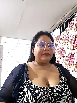 celeste122595 online show from November 9, 2025, 3:38 am