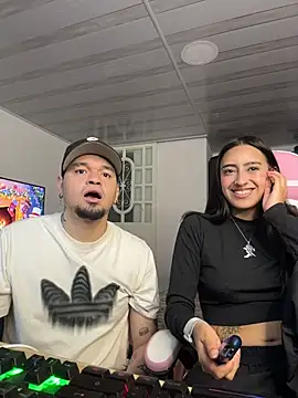 zelda kuro online show from December 21, 2025, 9:22 pm