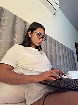 violeta365 online show from March 18, 2026, 2:53 pm